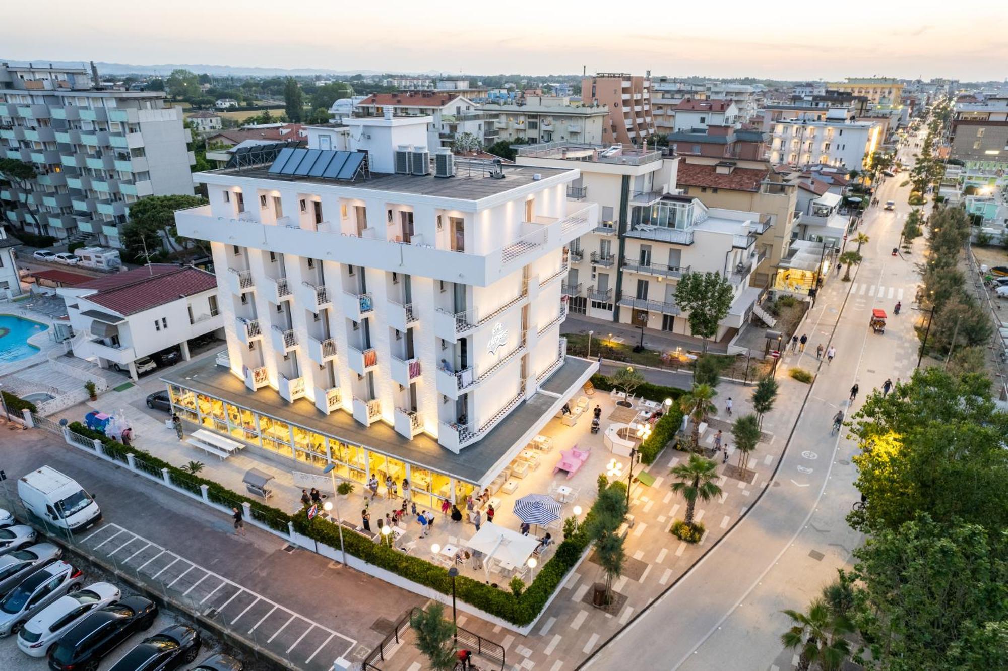 Hotel Albatros Rimini Buitenkant foto